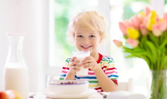 【飲食衛教】 讓寶寶好消化、嗯嗯順暢, 營養師教你2招搞定! 【飲食衛教】 讓寶寶好消化、嗯嗯順暢, 營養師教你2招搞定!